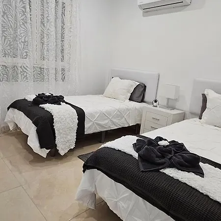 Luxury With Private Pool And Cinema By Vapago Tenerife ロスクリスティアーノス