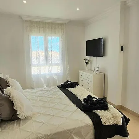 Luxury With Private Pool And Cinema By Vapago Tenerife Villa Los Cristianos (Tenerife)